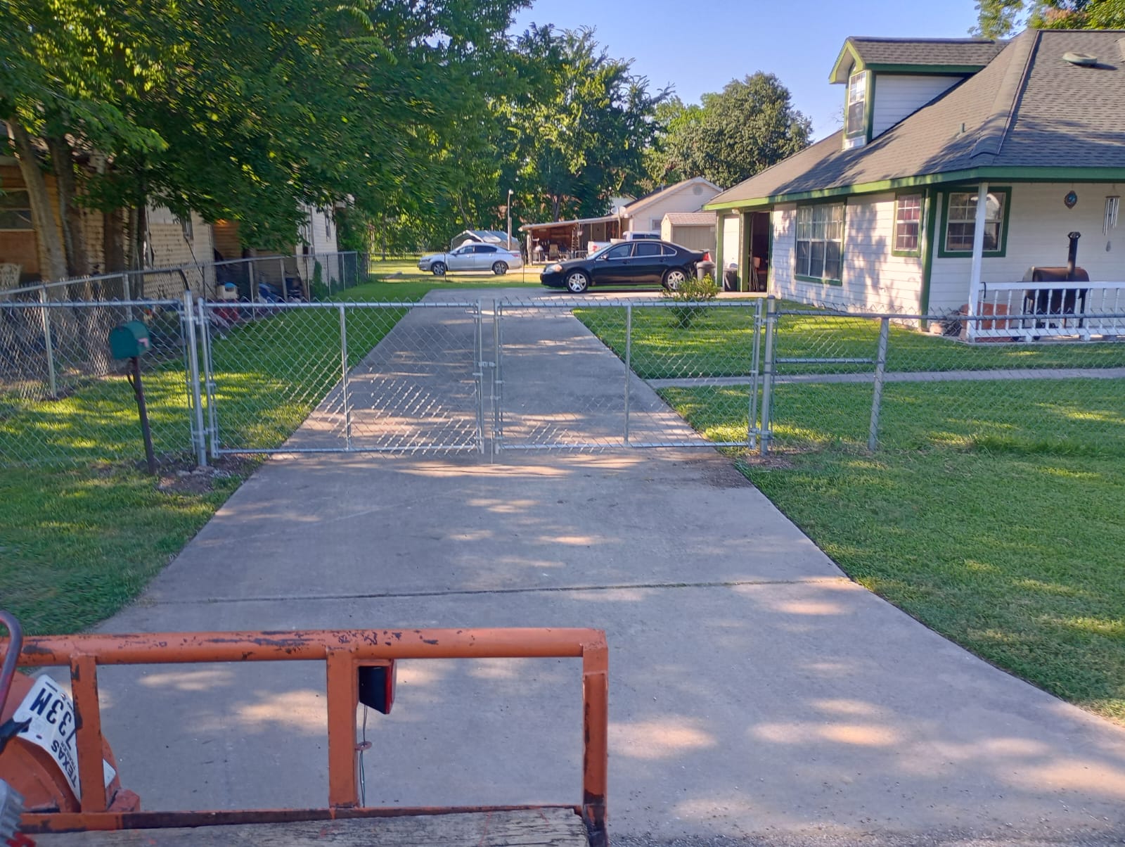 Chain Link Fence for Dogs & Pets in Fulshear TX - Image 4